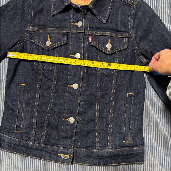 Levi’s Jean jacket - Picture 3 of 7
